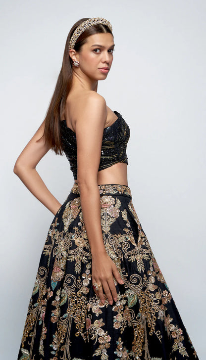 The les fleur lehenga